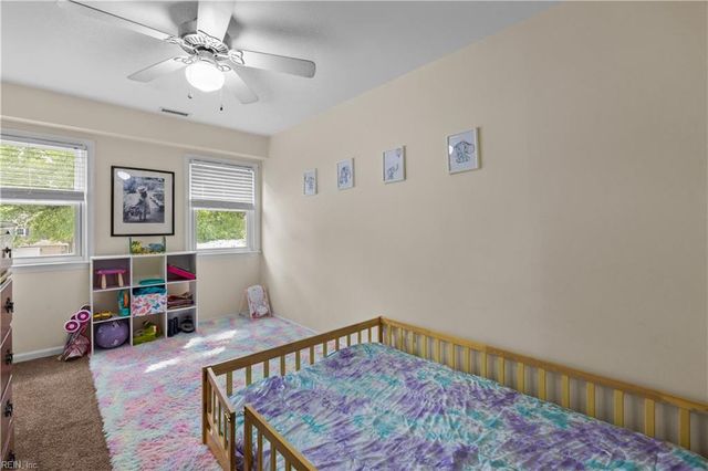 5 Deans CIR, Newport News, VA 23606