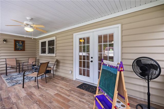 5 Deans CIR, Newport News, VA 23606