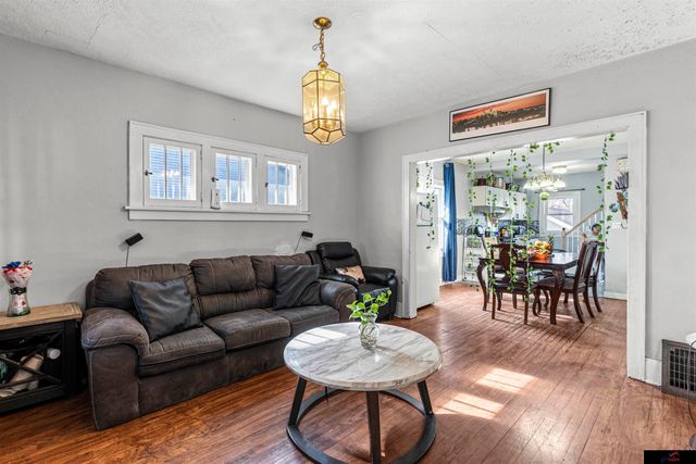 4314 N 39 Street, Omaha, NE 68111