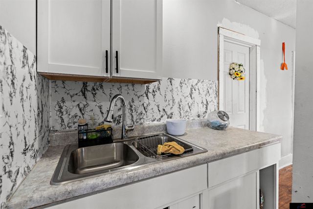 4314 N 39 Street, Omaha, NE 68111