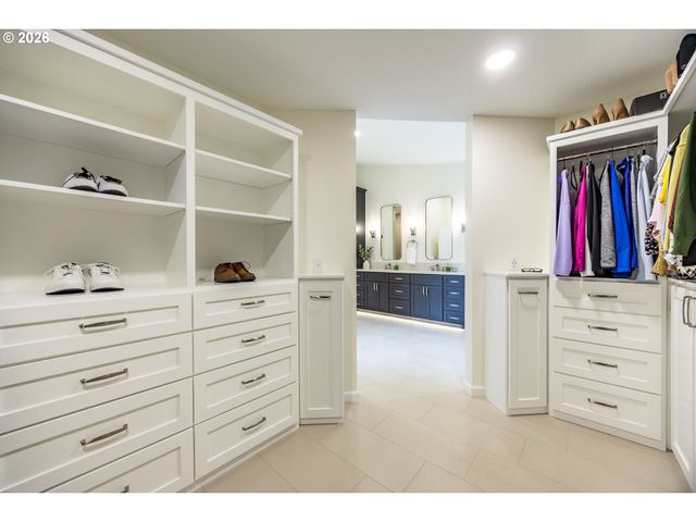 2071 MUSKET St, Eugene, OR 97408