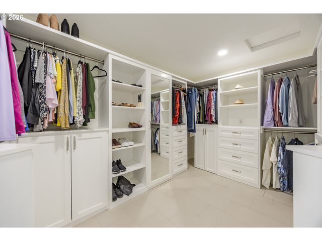 2071 MUSKET St, Eugene, OR 97408