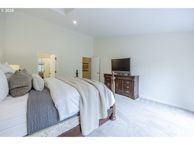 2071 MUSKET St, Eugene, OR 97408