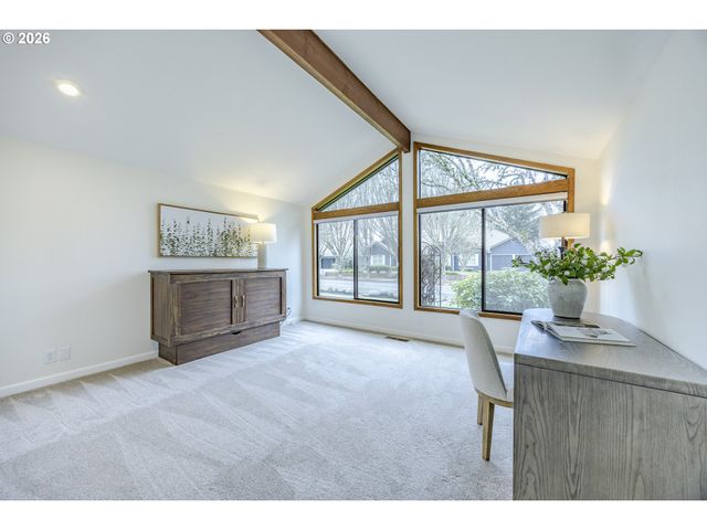 2071 MUSKET St, Eugene, OR 97408