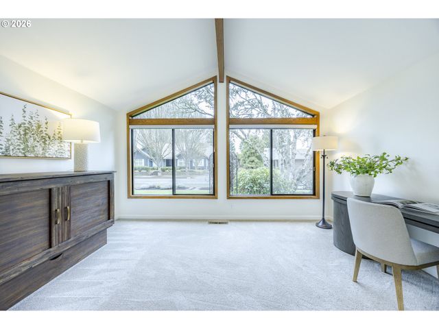 2071 MUSKET St, Eugene, OR 97408