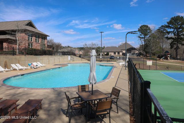 402 Provision Parkway, Brandon, MS 39042