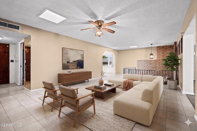 805 MARIMBA Drive, El Paso, TX 79912