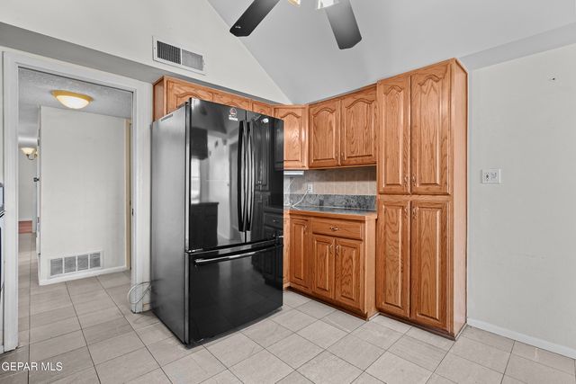 805 MARIMBA Drive, El Paso, TX 79912