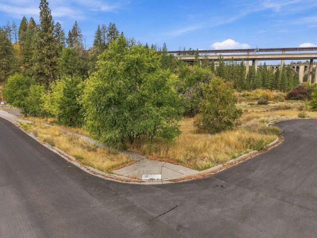 1010 S Spruce St, Spokane, WA 99224