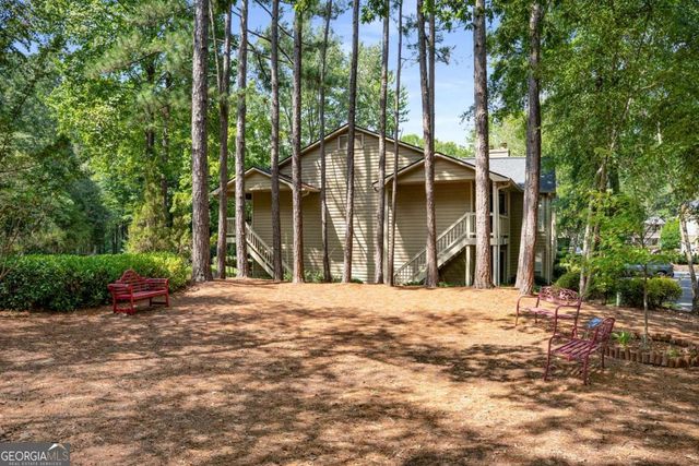 307 COUNTRY PARK Drive SE, Smyrna, GA 30080