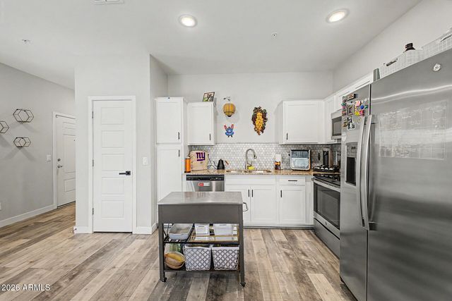 8176 N 22ND Drive, Phoenix, AZ 85021