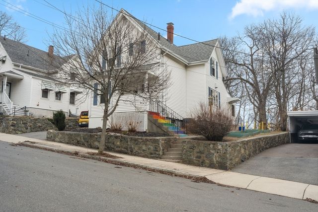 17 Tyler St, Malden, MA 02148