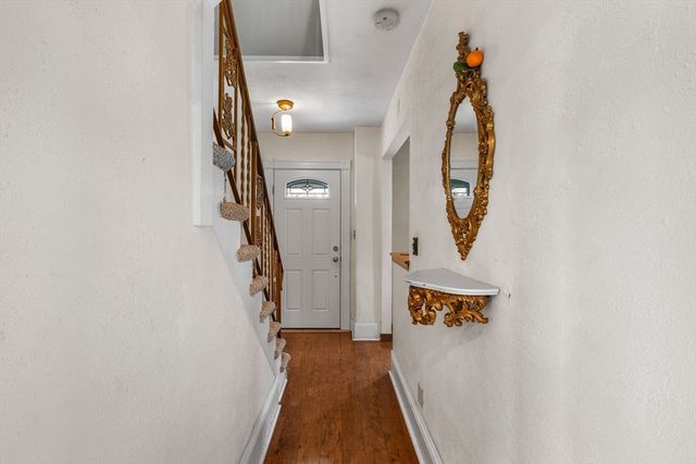 17 Tyler St, Malden, MA 02148