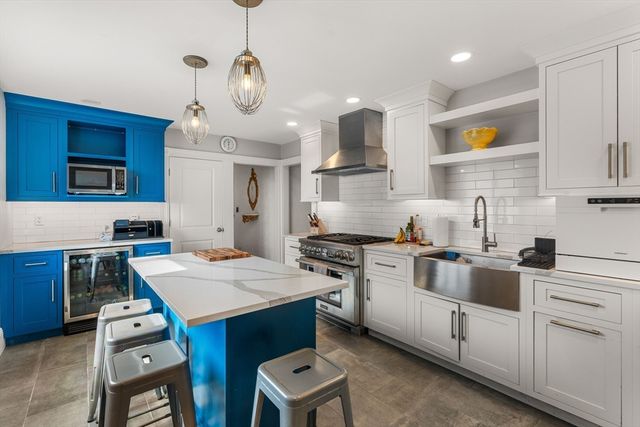 17 Tyler St, Malden, MA 02148