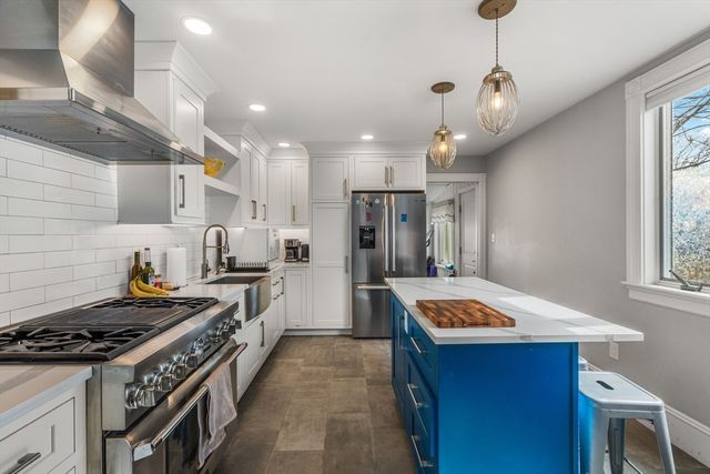 17 Tyler St, Malden, MA 02148