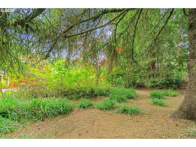 4307 Sw MARIGOLD St, Portland, OR 97219