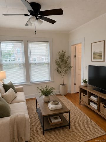 18 West Street 2A, Newburgh, NY 12550