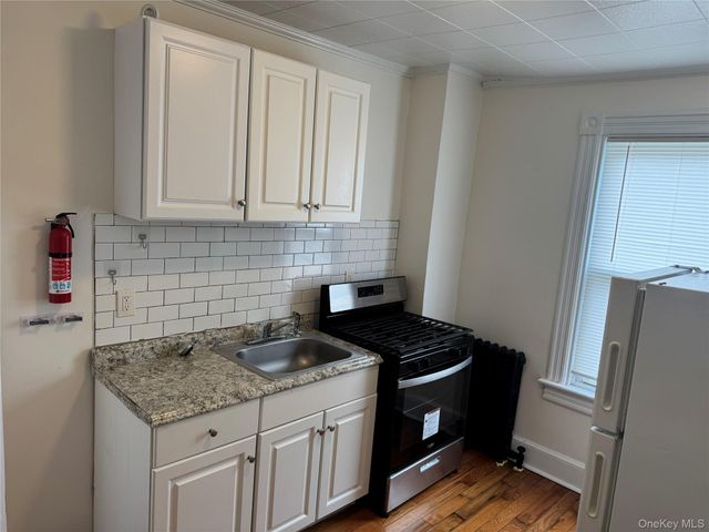 18 West Street 2A, Newburgh, NY 12550