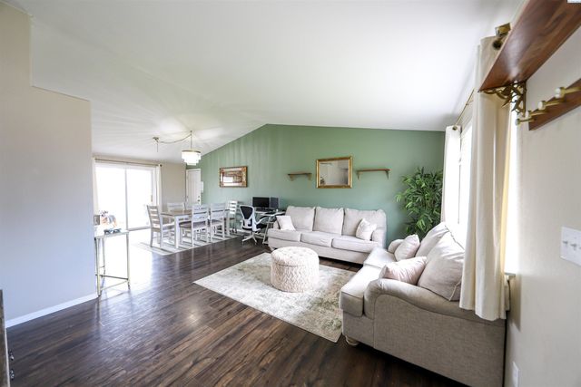 4728 Forsythia St, West Richland, WA 99353