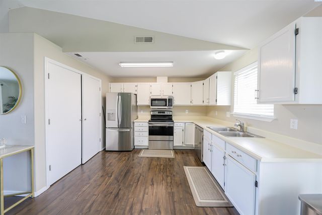 4728 Forsythia St, West Richland, WA 99353