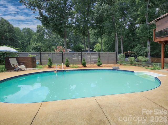 779 Fernwood Road, Lincolnton, NC 28092