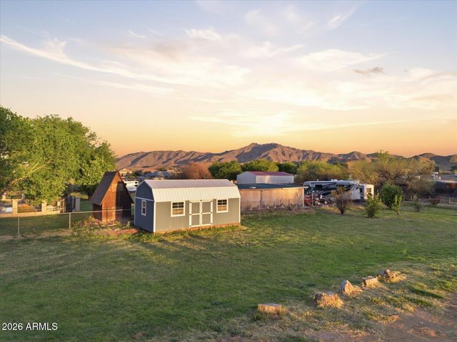 4745 W PIEDMONT Road, Laveen, AZ 85339