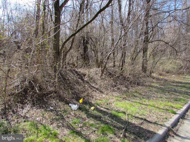 505 S PENNSVILLE AUBURN RD, Carneys Point, NJ 08069