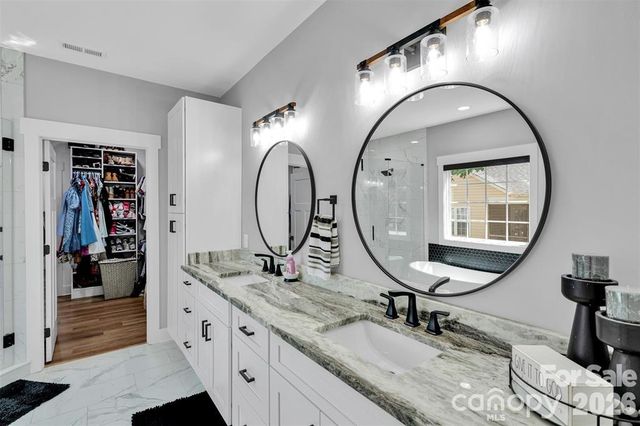 2754 Emperor Street, Claremont, NC 28610