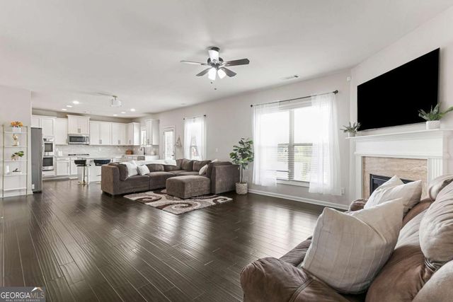 4880 Plainsman Circle, Cumming, GA 30028