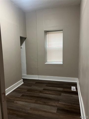 3011 A Minnesota Avenue A, St Louis, MO 63118