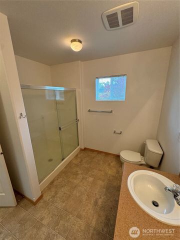 1187 Griggs Street, Dupont, WA 98327