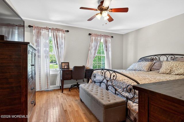 45 Winchester Court, Aberdeen, NJ 07747