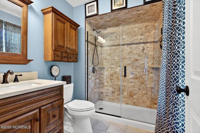 45 Winchester Court, Aberdeen, NJ 07747