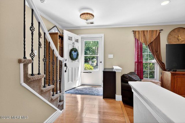45 Winchester Court, Aberdeen, NJ 07747