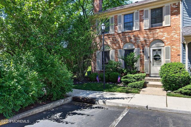 45 Winchester Court, Aberdeen, NJ 07747