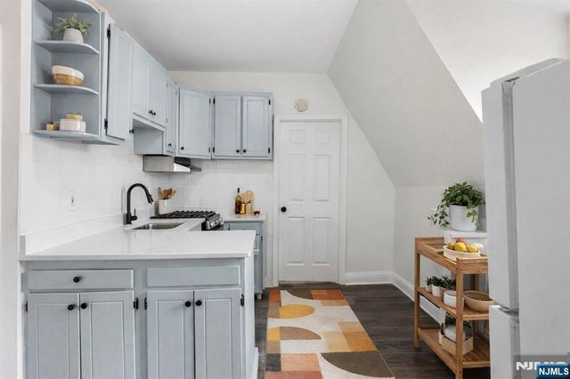 676 Chestnut 3, Kearny, NJ 07032