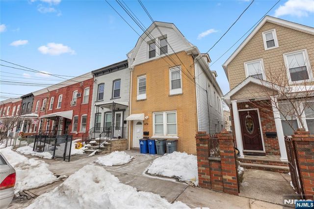 676 Chestnut 3, Kearny, NJ 07032