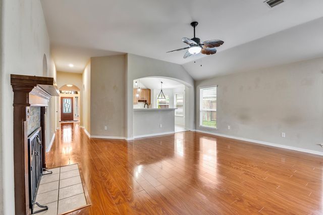 24530 Fort Path Drive, Spring, TX 77373