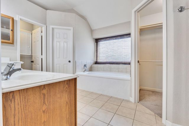 24530 Fort Path Drive, Spring, TX 77373