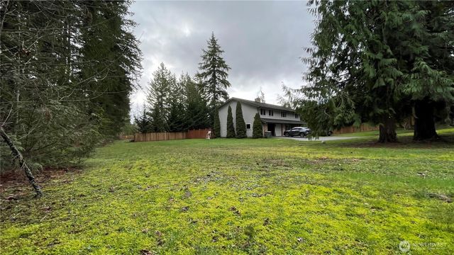 23525 SE 32nd Way, Sammamish, WA 98029