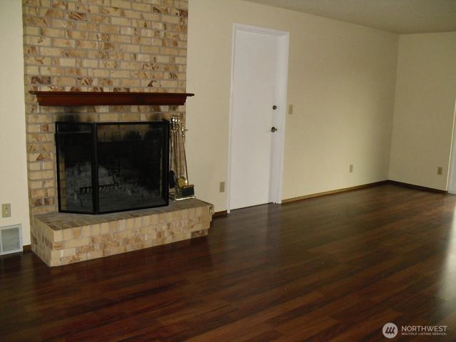 23525 SE 32nd Way, Sammamish, WA 98029