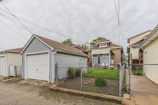 3108 N 76th Avenue, Elmwood Park, IL 60707