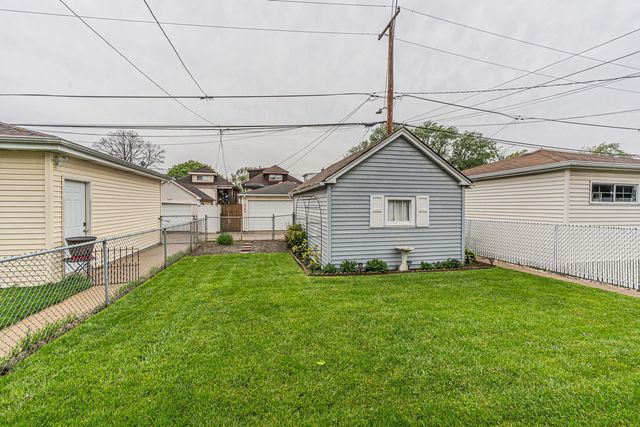 3108 N 76th Avenue, Elmwood Park, IL 60707
