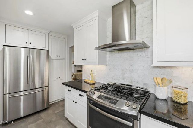 400 Atmore Drive, Santa Paula, CA 93060