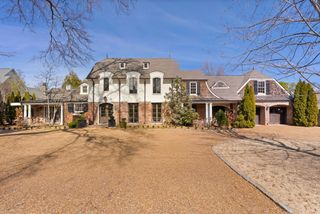 126 Brookfield Ave, Nashville, TN 37205