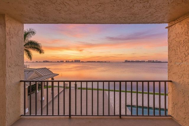 602 LIME AVENUE 101, Clearwater, FL 33756