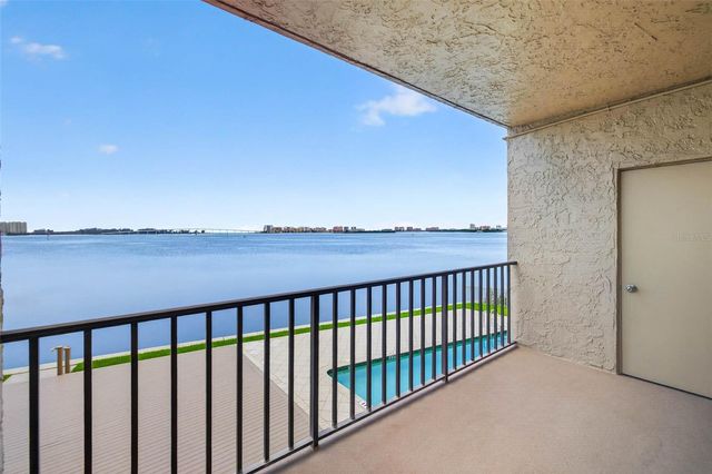 602 LIME AVENUE 101, Clearwater, FL 33756
