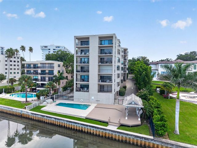 602 LIME AVENUE 101, Clearwater, FL 33756