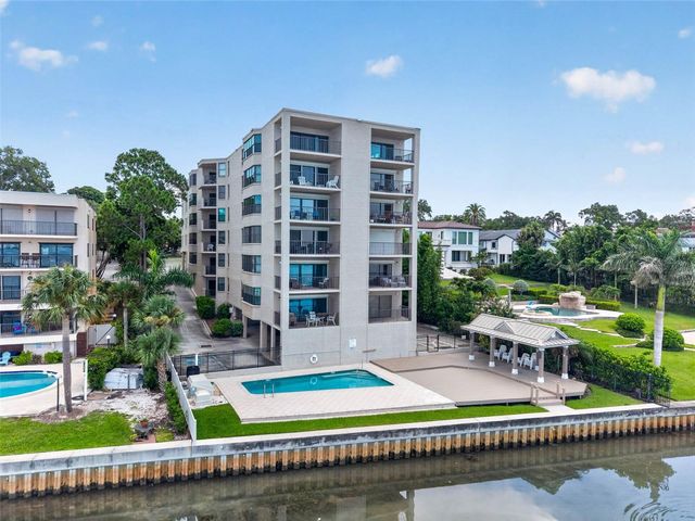 602 LIME AVENUE 101, Clearwater, FL 33756