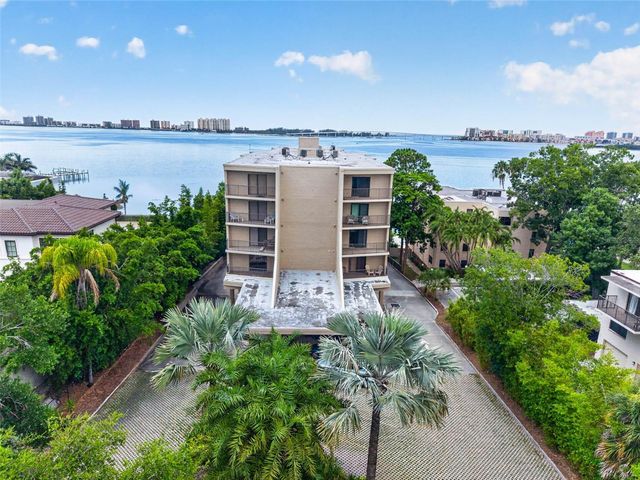 602 LIME AVENUE 101, Clearwater, FL 33756